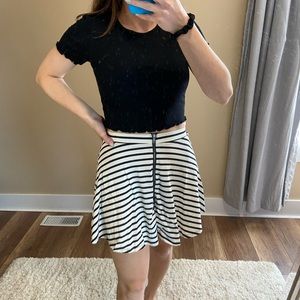 American Eagle Black and White Skater skirt